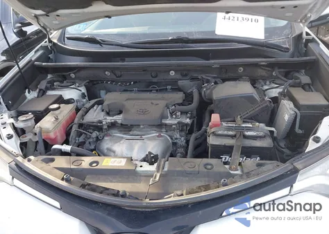 2017 Toyota Rav4 Xle из США, поврежденный, VIN JTMRFREV3HJ122288